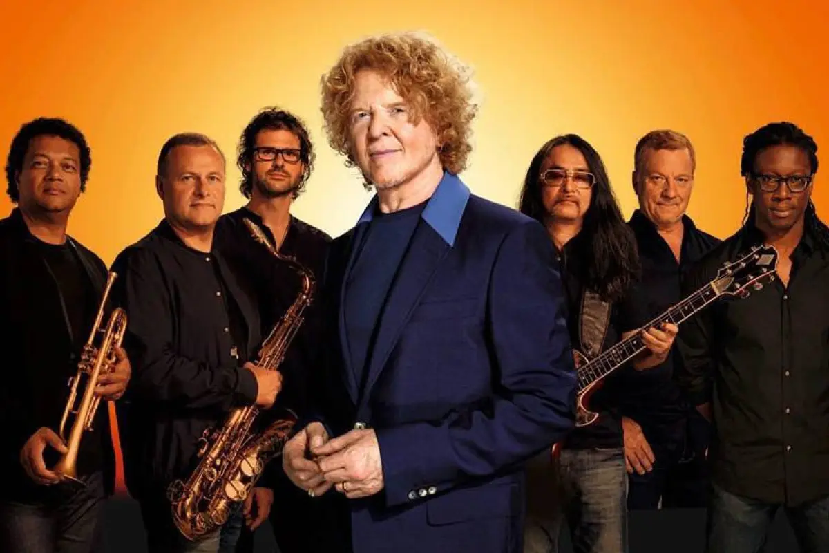 Simply Red rompe records y se preparan para celebrar 40 años en México